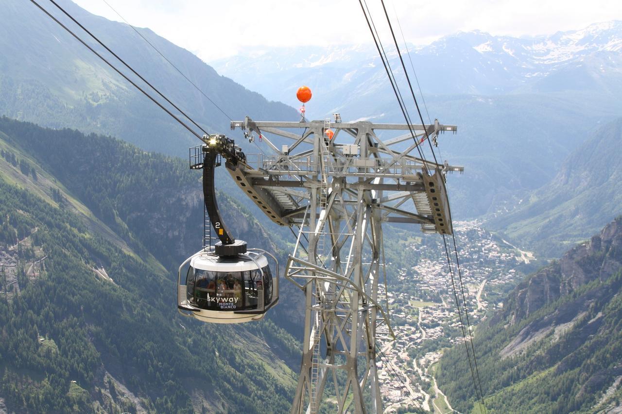 Centrale Courmayeur Exteriér fotografie